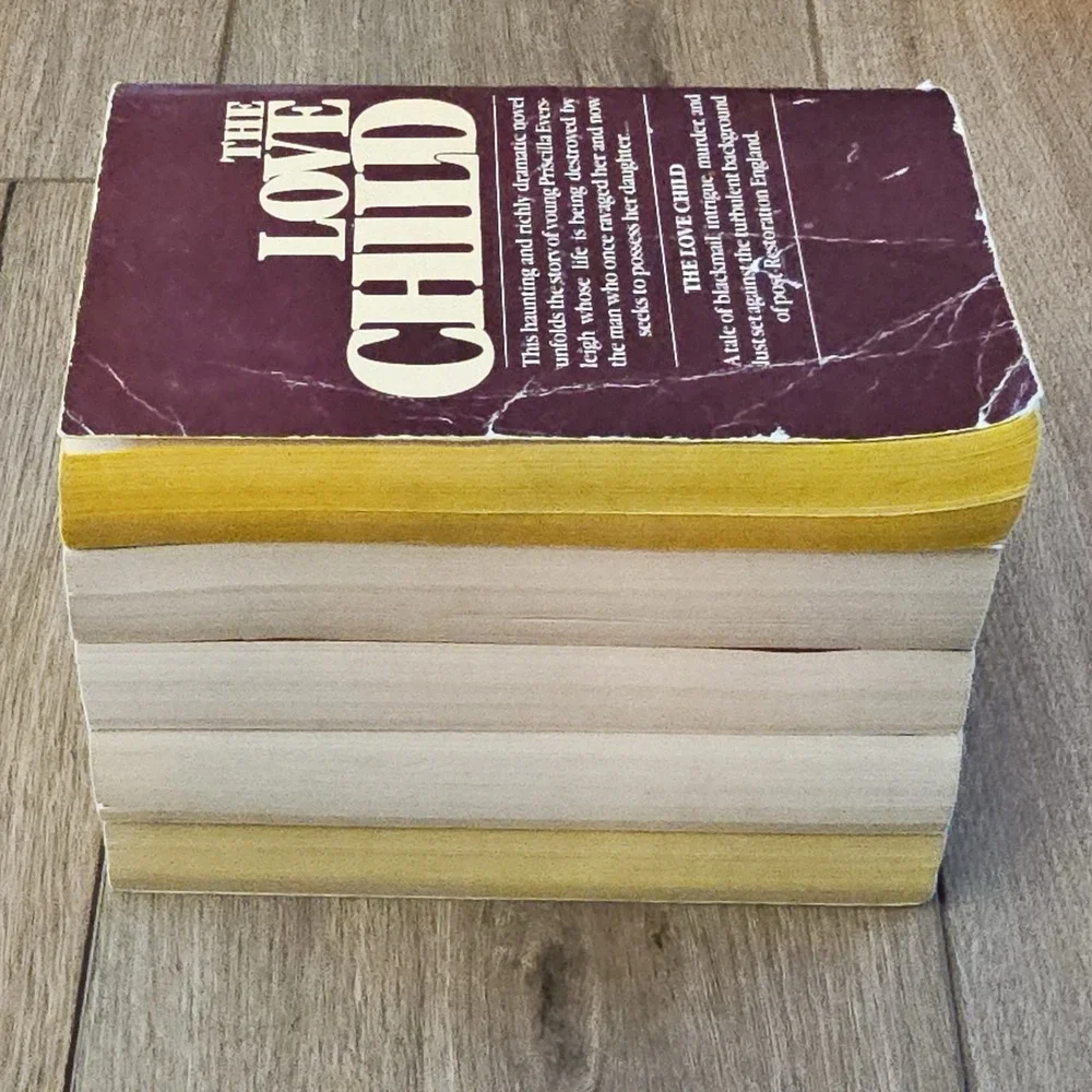 Vintage Philippa Carr Gothic Romance Paperback 5-Book Lot Daughters of England